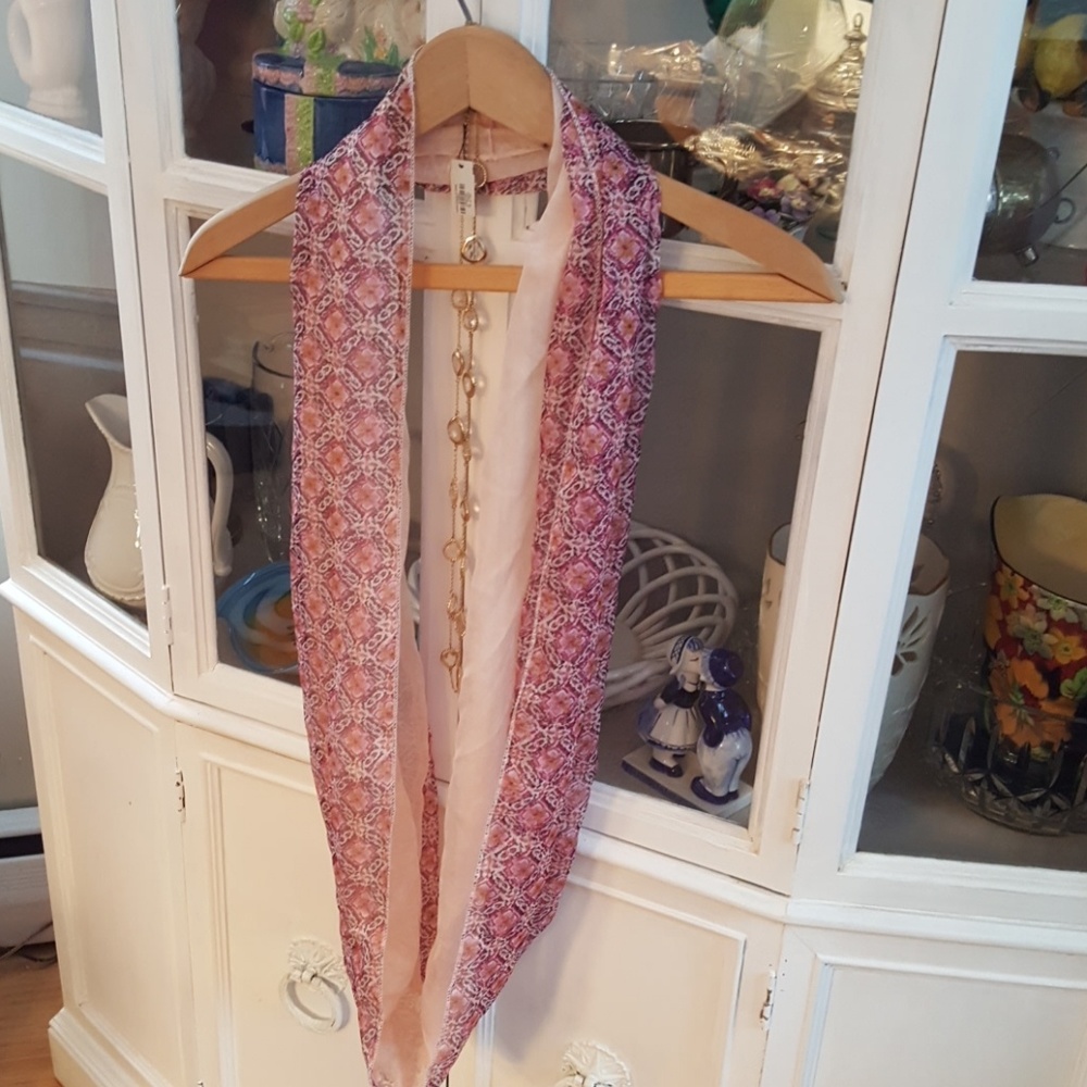 Simply Noelle Floral pink multi infinity scarf